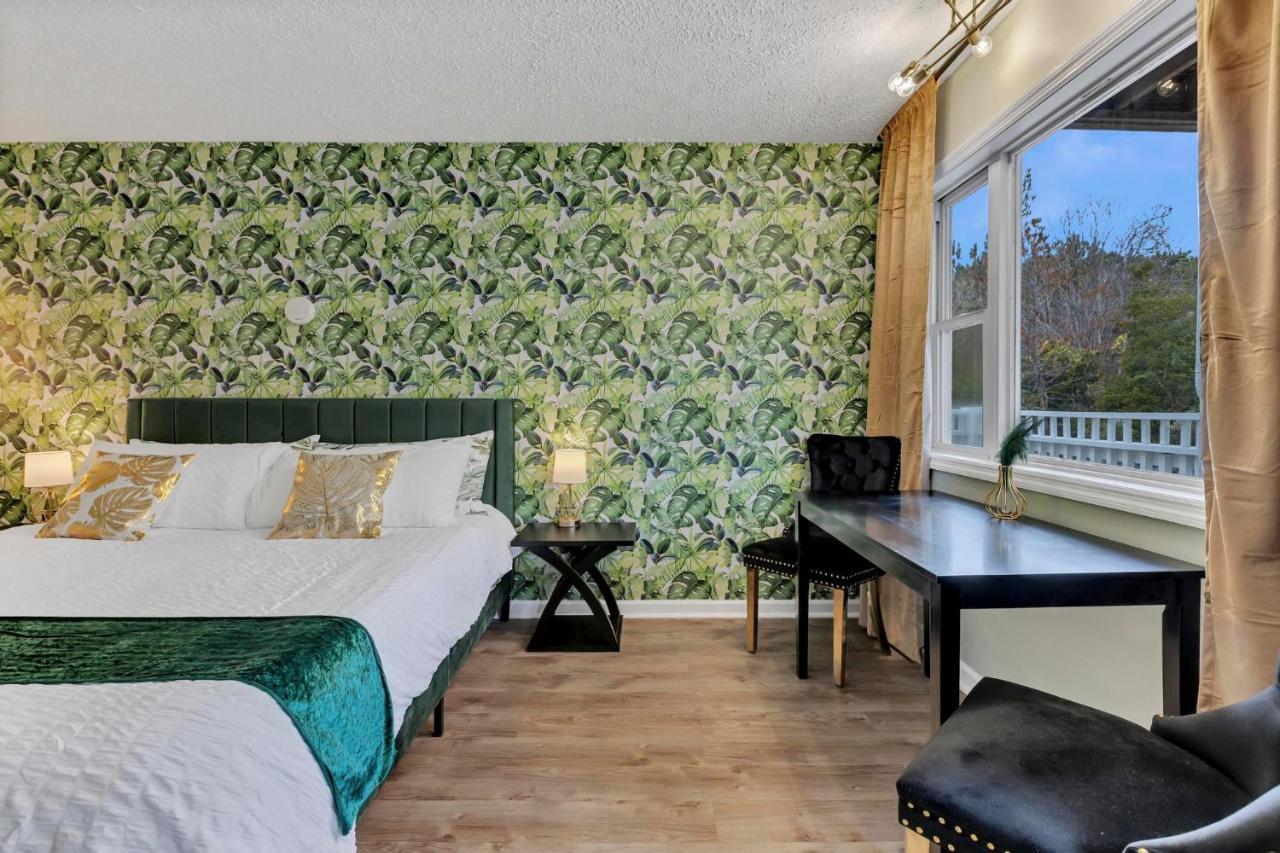 Beachside Boutique Suite 6 Sneads Ferry Екстериор снимка